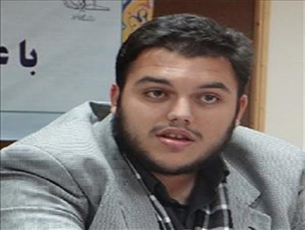 دولت جنبه انتقاد ندارد/ مسئولان استانی از اینکه تشکل های منتقد در دیدار رییس جمهور حضور داشته باشند می ترسند