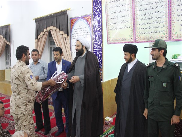 ۱۰ سربازوظیفه پارسیانی تجلیل شدند+تصاویر