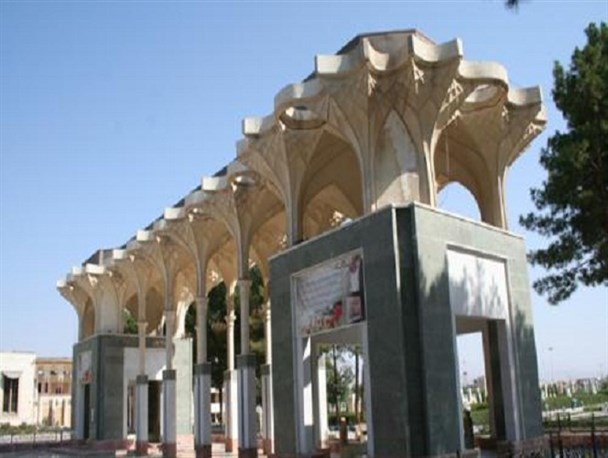 زیر پا گذاشتن آرمان های شهدا درموزه دفاع مقدس کرمان