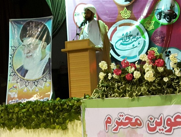 جوانی گوهر گرانبهایست که با اطاعت از خدا و ولایت پذیری ارزشمندتر میشود+تصاویر