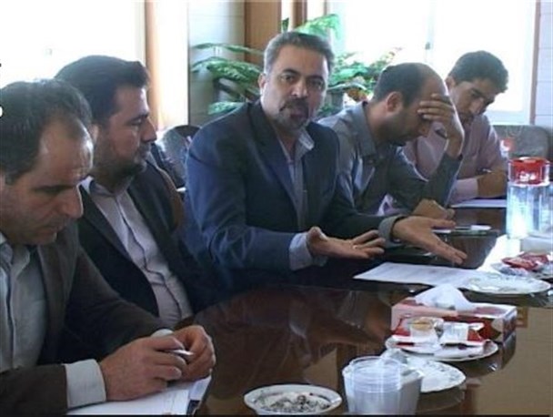 زمین خواری در حاشیه زاینده رود بلای جان منابع آبی چادگان است