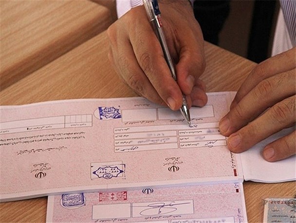 رئیس ستاد انتخابات دزفول: در 8 شهر کمبود تعرفه داشتیم/ رئیس ستاد انتخابات خوزستان: کمبود تعرفه نداشتیم