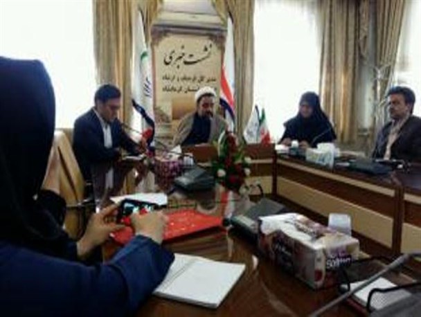 ارائه امتیازات ویژه به هنرمندان نقاط زلزله‌زده استان کرمانشاه