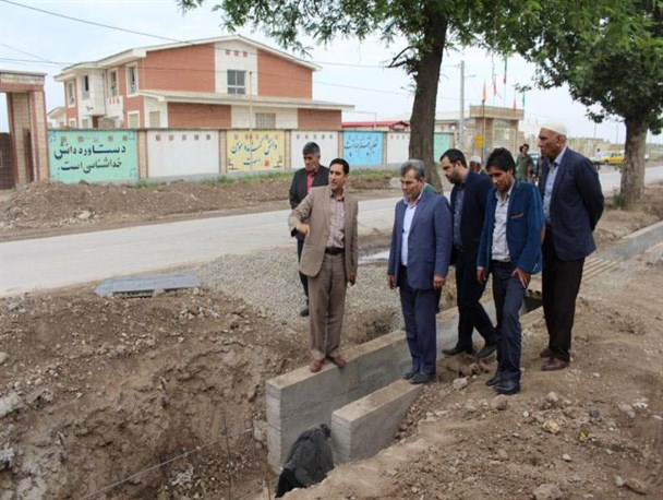 احداث کانال بتنی به طول ۶۰۰ متر با اعتبار ۱۲۰ میلیون تومان در روستای پیرواش سفلی