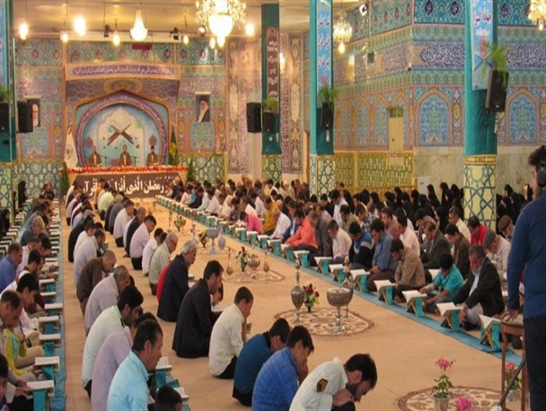 مراسم جزء خوانی قرآن کریم در امامزاده نرمی برخوار/ تصاویر