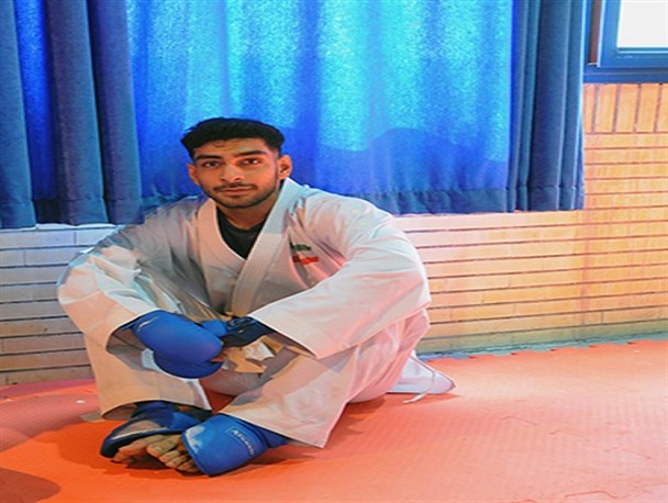 کاراته کا استان مرکزی مدال طلا را کسب کرد