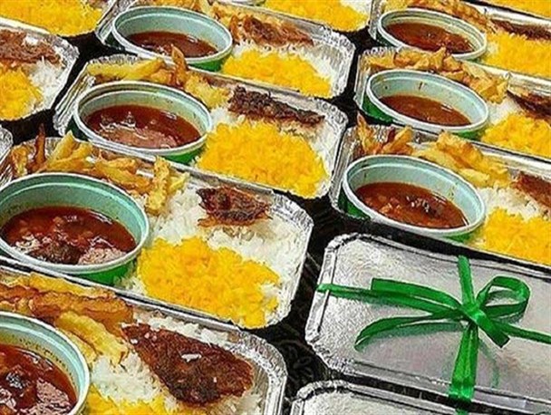 توزیع بیش از 19 هزار وعده غذای متبرک رضوی در میبد