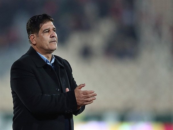 الهویی: فوتبال در دو سه باشگاه خلاصه نمی‌شود؛ لطفا گل گهر را هم ببینید/ مهاجری: دست بچه‌هایم را می بوسم؛ دلم برایشان سوخت