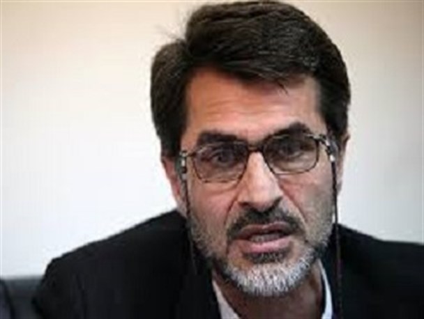 واکنش کوچک زاده به توهین روزنامه آرمان نسبت به شهدای غواص/دهان کسی که به شهدا توهین می کند را باید خورد کرد