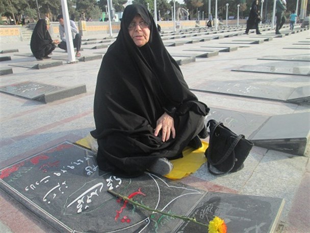 شهدای غواص آمدند تا برخی مسئولین را از خواب غفلت بیدار کنند
