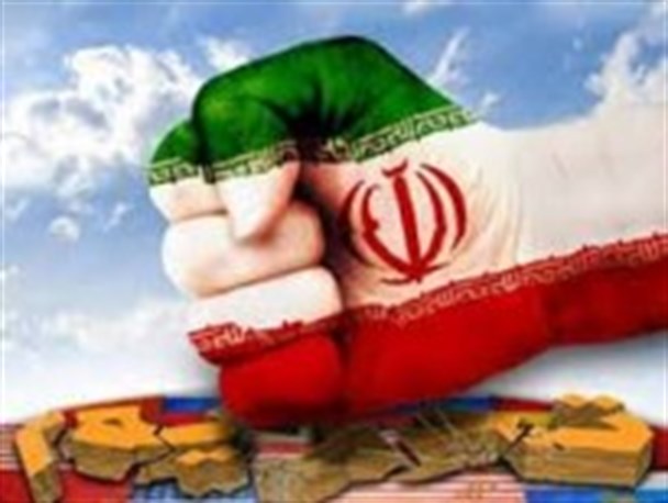 دولت بی برنامگی و بی تدبیری خود را به منتقدین نسبت ندهد/نگاه به توان داخلی باید راهبرد دولت قرار گیرد