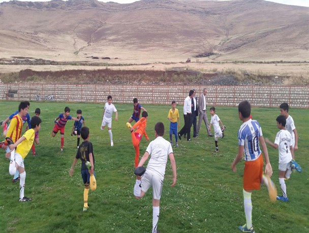 گزارش تصویری از مدرسه فوتبال هیئت روستایی و عشایری شهر گردکشانه