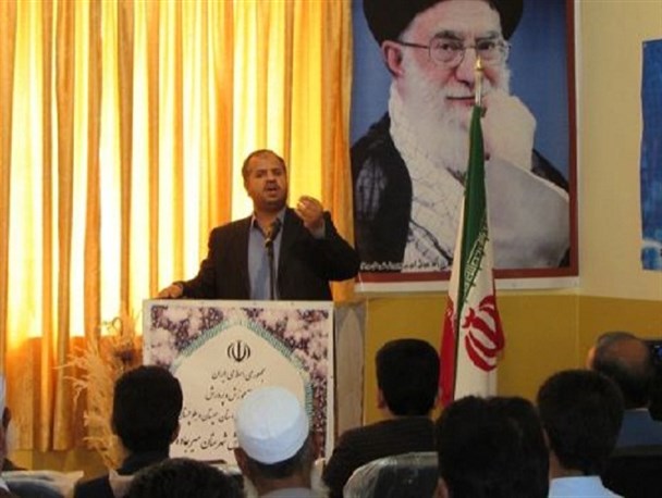 همایش تجلیل از دانش آموزان ممتاز شهرستان میرجاوه به روایت تصویر