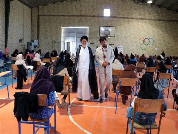 حضور نماینده شرق استان در حوزه های آزمون ورودی مدارس نمونه دولتی رودان