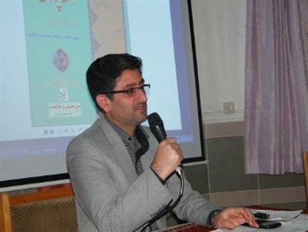 مدیران مدارس دولتی در هنگام ثبت‌نام حق دریافت وجهی از اولیا ندارند