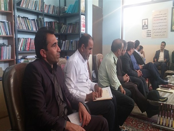 جلسه شورای فرهنگ عمومی بدون حضور یک مدیر دولتی/امام جمعه چرام:نیازی به حضور وی در جلسات شورای فرهنگ عمومی نیست+تصاویر