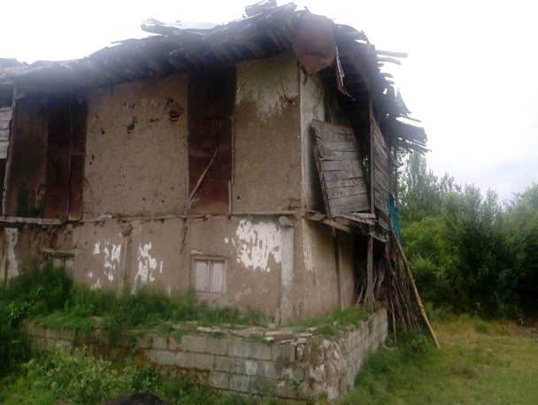 روایت زندگی اسف بار یک خانواده در روستای لله کا خمام