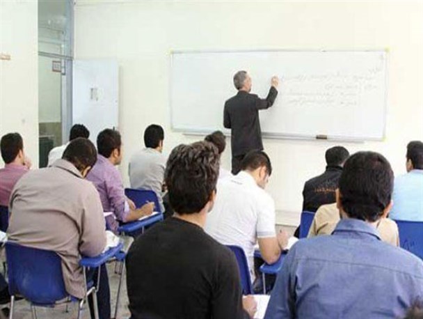 سقف کوتاه دانشگاه های استان برای دانشجویان بلند پرواز یزدی