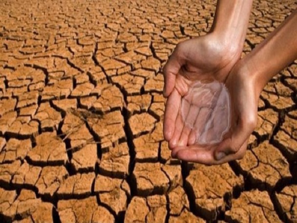 برای حل معضل بهره وری در بخش آب تلاش همگان لازم است