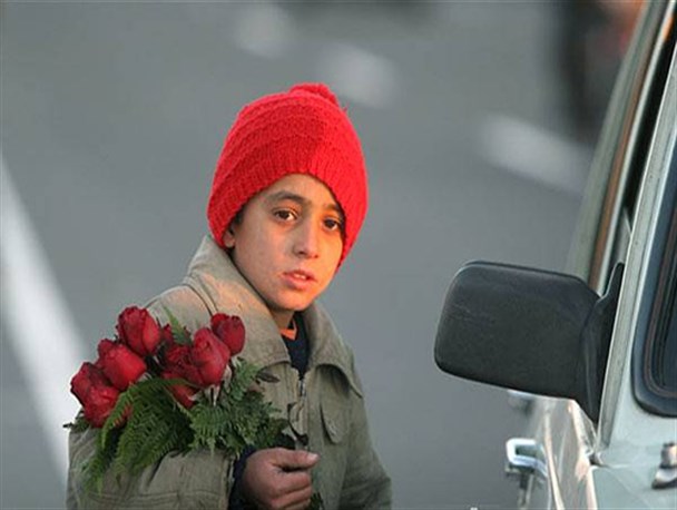 کودکی هایی که در کار حراج می شود / شناسایی 137 کودک کار در استان همدان