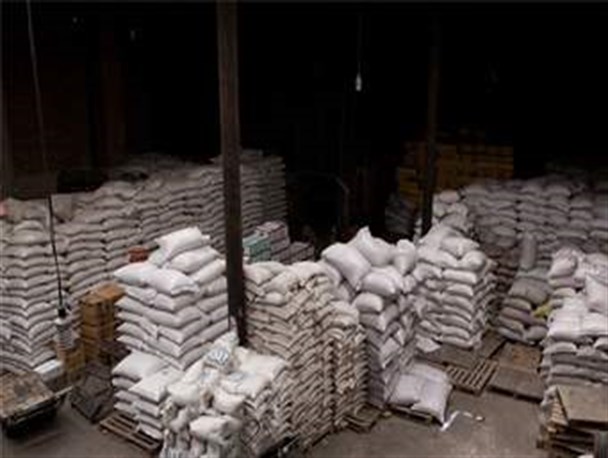 بازار برنج و گوشت و شکر خوزستان اشباع شده است/ واردات برنج به خوزستان صحت ندارد/ قیمت مرغ کشتار زنده در استان کاهش می یابد