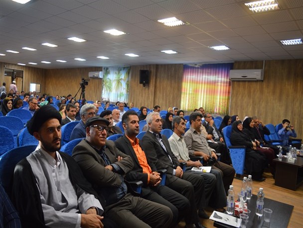 صاحبان اندیشه و قلم، بیانگر نیاز ها و دغدغه ها در حوزه های مختلف فرهنگی و اجتماعی هستند