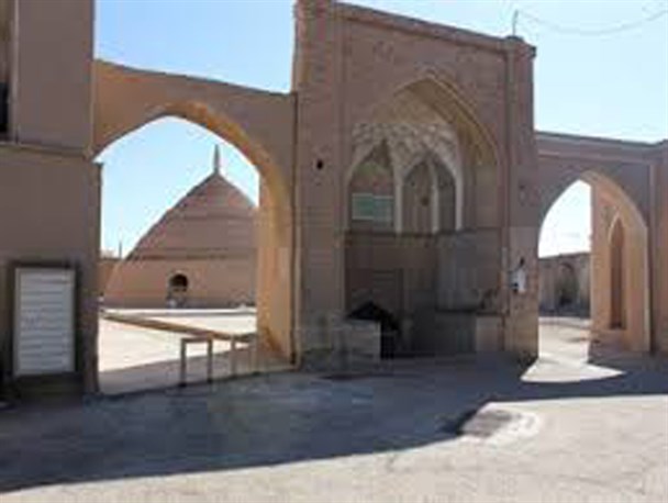 آثار تاریخی سرایان نیازمند مرمت وبازسازی است