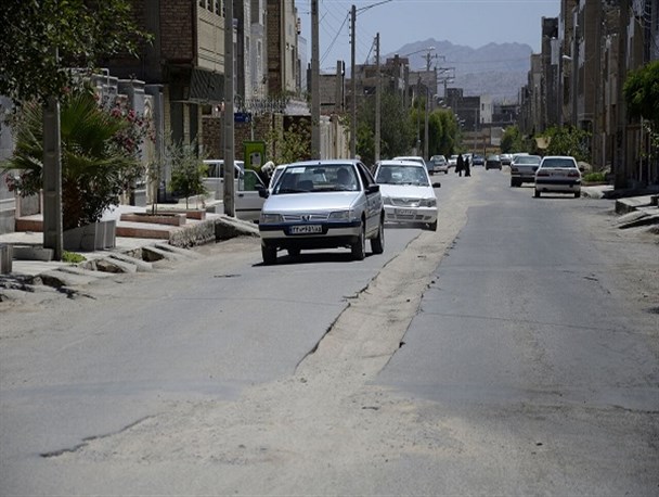 کوبیدن آب در هاون آسفالت؛ زاهدان یا چاله دان!