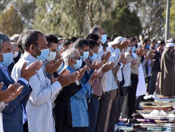 آیت الله حسینی: مال و ثروت به انسان ارزش نمی دهد