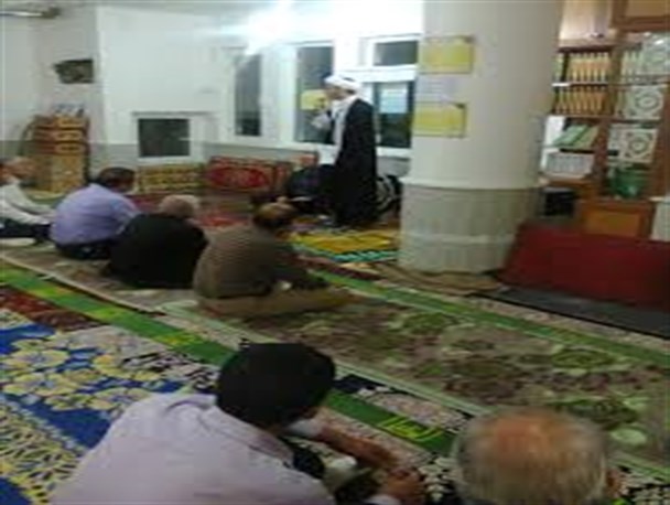 مسجد منزلگه گم شده و غریبی از خدا میان ما
