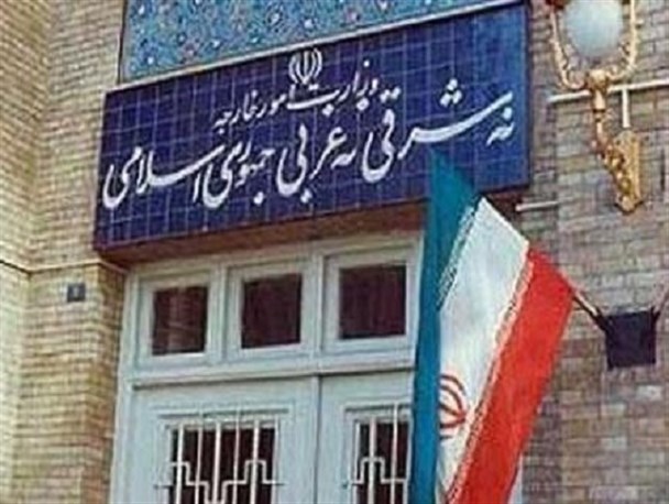 هدف دیپلمات خارجی، خرسند کردن کشورهای غربی است/ وزارت خارجه با نیروهای نظامی و امنیتی همسو باشد