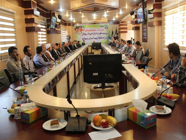 نشست مسئولین دانشگاه ارومیه با سرپرست بنیاد ۱۵ خرداد