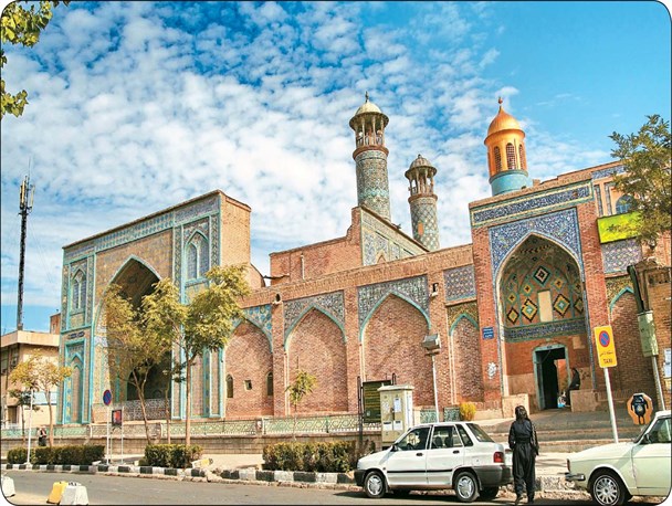 ارکان برتر مساجد شهرستان سنندج در روز جهانی مسجد تجلیل شدند