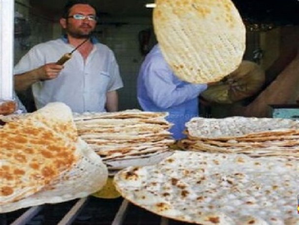 تنها مجتمع نان شهرستان لنده در آستانه تعطیلی/عدم تخصیص سهمیه آرد توسط شرکت غله+تصاویر