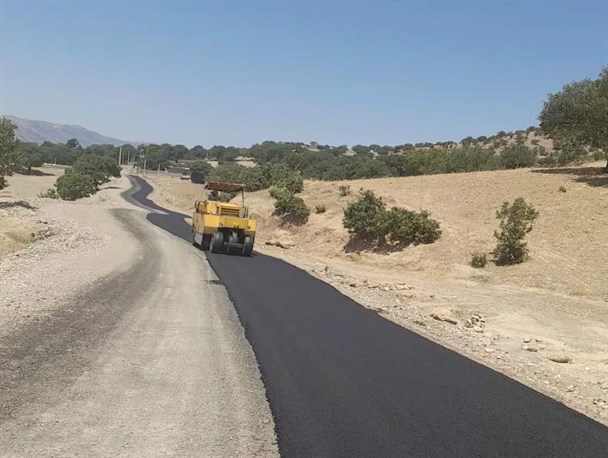 جاده "بن زرد" به "بادنگان" در شهرستان دنا آسفالت شد+فیلم