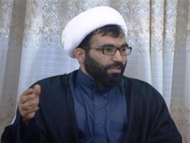 باید با آگاه کردن مردم و حساس سازی مسئولین تصادفات جاده ای را کاهش داد