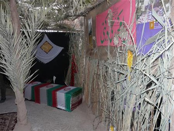 نمایشگاه ستارگان پرفروغ در مهدیشهر برپا می شود/ اجرای اعزام نمادین رزمندگان به جبهه ها