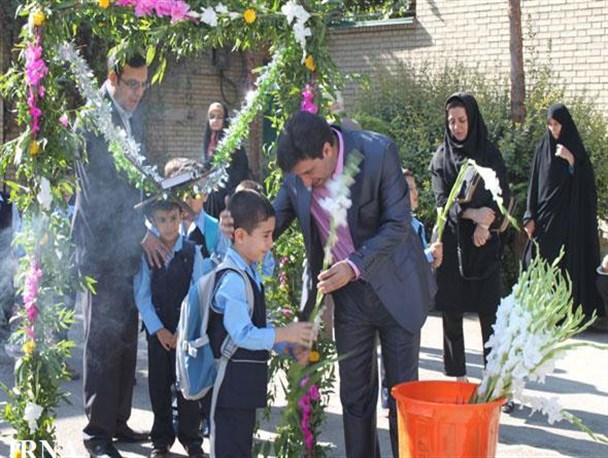 حضور 57 هزار کلاس اولی در مدارس آذربایجان غربی