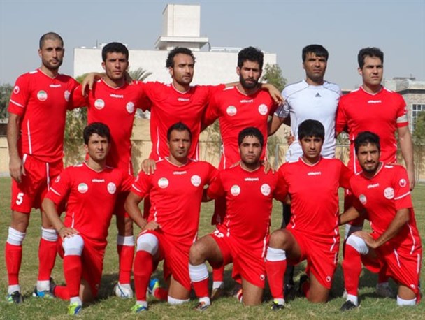 پرسپولیس گناوه و کارگر بنه گز به مصاف هم می روند