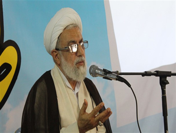 یادواره شهدای طلاب و روحانی شهرستان رامسر برگزار شد
