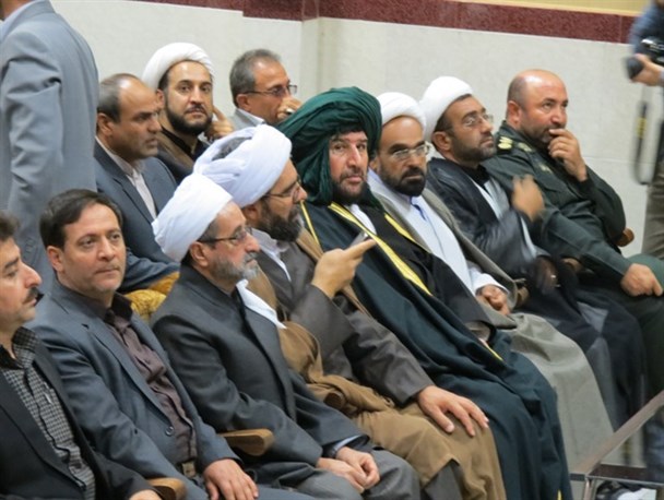 خون شهیدان جویباری است که وحدت و یگانگی ملت ایران در آن موج می زند