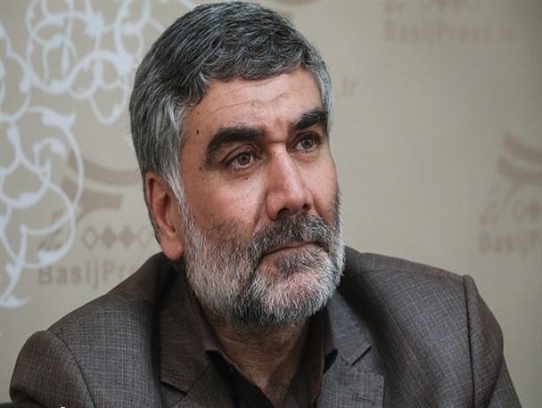 دولت از ظرفیت های داخلی برای رونق تولید استفاده کند/اثر بخشی بسیج در اقتصاد مقاومتی نمایان است