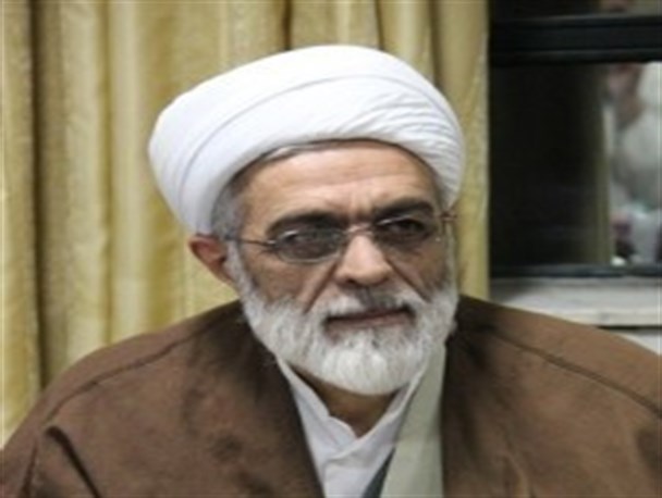 هفته دفاع مقدس از افتخارات ملت ایران در دفاع از مرزهای میهن اسلامی است