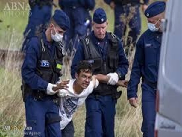 برخورد اروپا با پناهجویان، نمایشی از ورشکستگی اخلاقی در اروپا/ پناه به مهاجران اقتصادی یا کمک به مردم ستمدیده