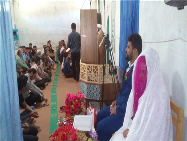 آغاز زندگی زوج جوانی در نماز جمعه قلعه‌رئیسی +تصاویر