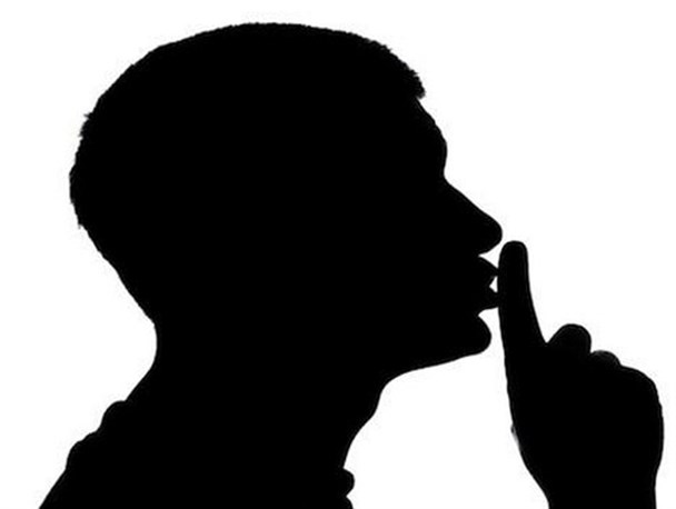 وقتی صاحب منصبان با “مسئولیت” بیگانه می شوند!