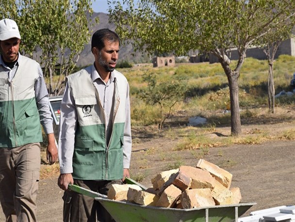 اردو جهادی پایوران سپاه نی ریز در روستای غدیرگه به روایت تصویر