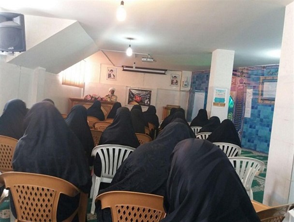 مداحان نقش الگوسازی و اسطوره سازی از شخصیت های کربلا را جدی بگیرند