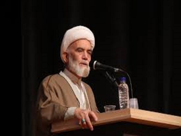 مداحان و روحانیان تبلیغ و ترویج فلسفه قیام امام حسین(ع) را در اولویت قرار دهند