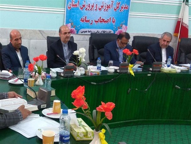 ثبت نام 92 هزار نفر در پایه اول ابتدایی/8 هزار دانش اموز بازمانده از تحصیل در سیستان و بلوچستان شناسایی شد